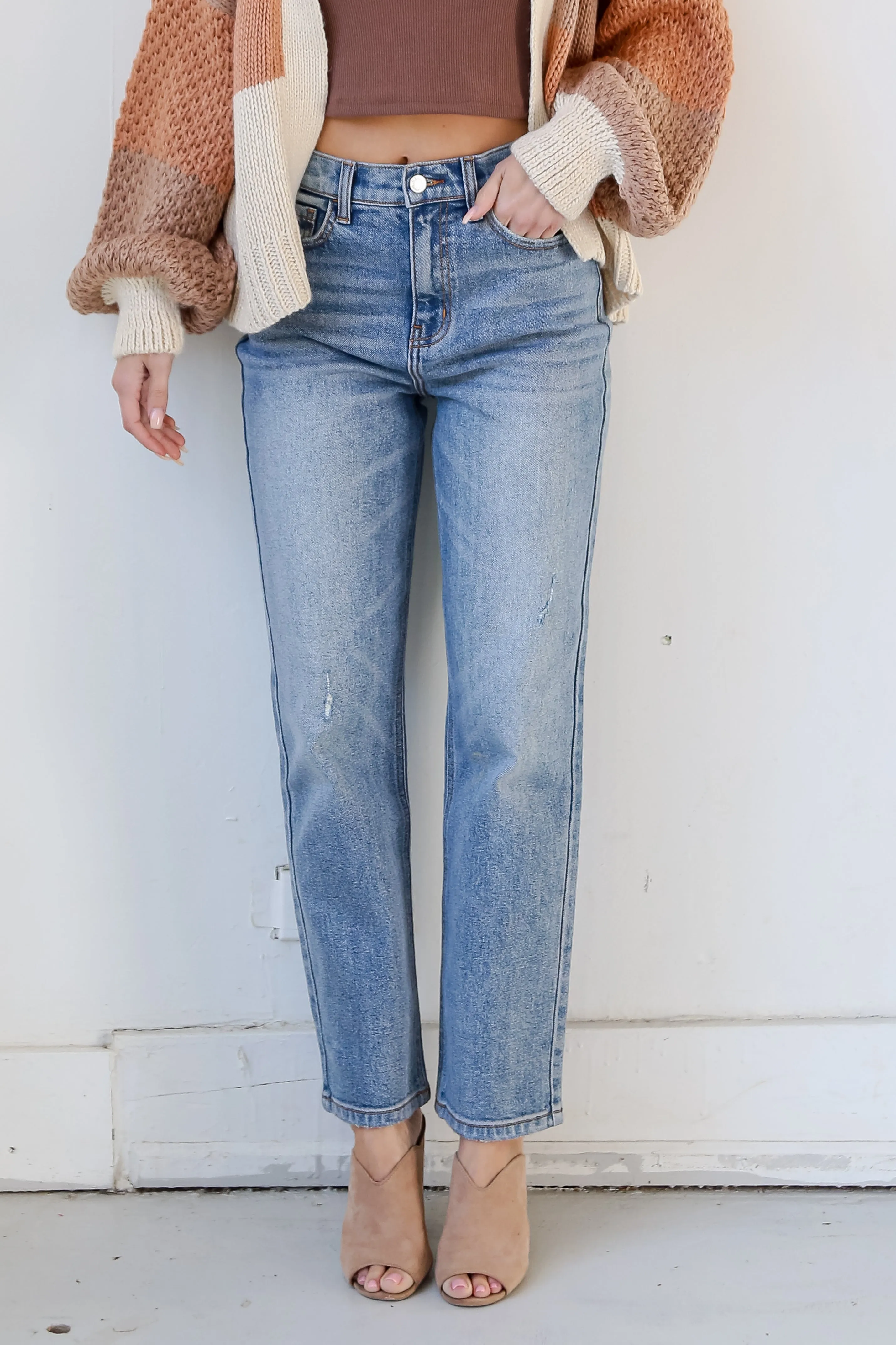 FINAL SALE - Trendy Vision Medium Wash Straight Leg Jeans