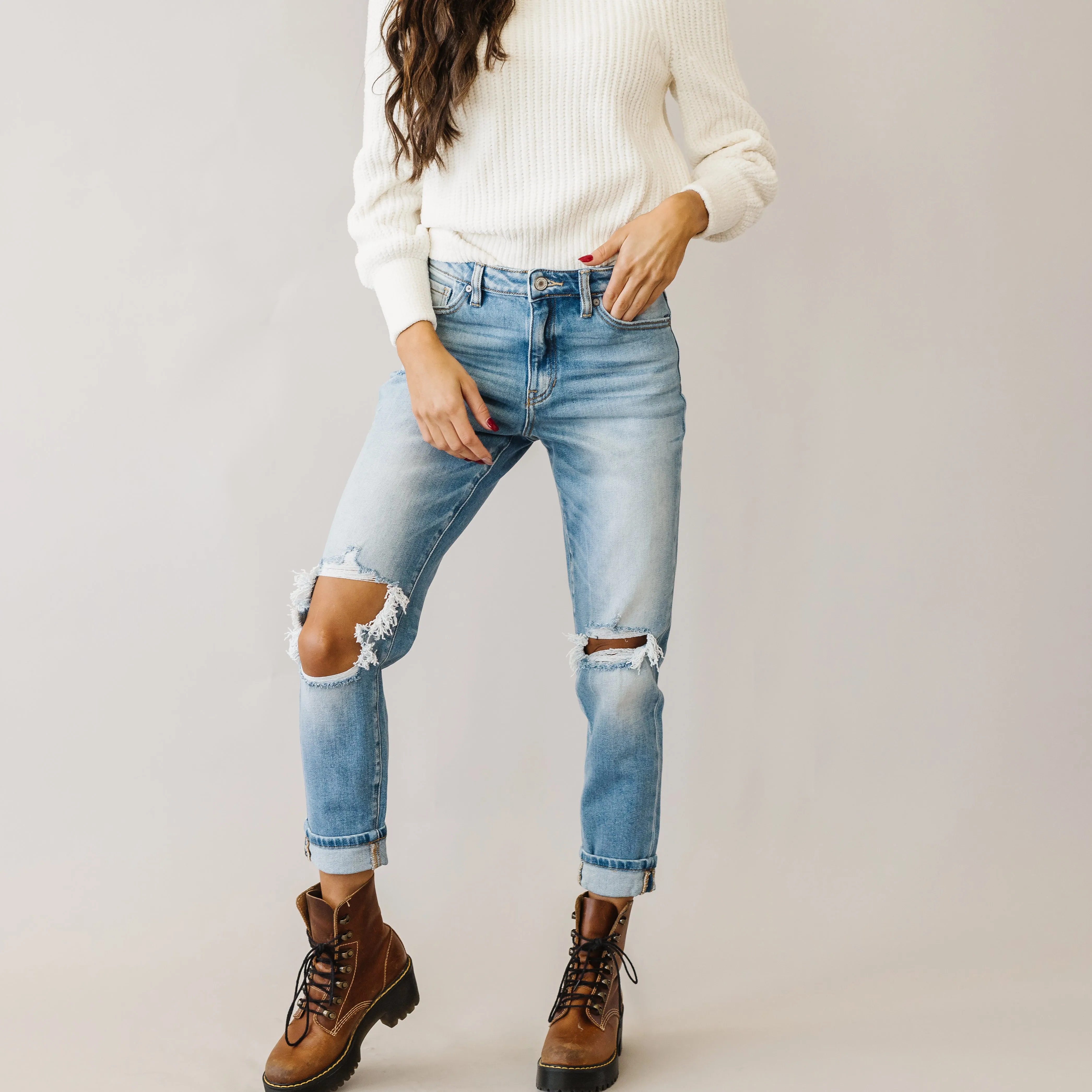 Too Much Love KanCan High Rise Relaxed Distressed
Light Wash Jeans