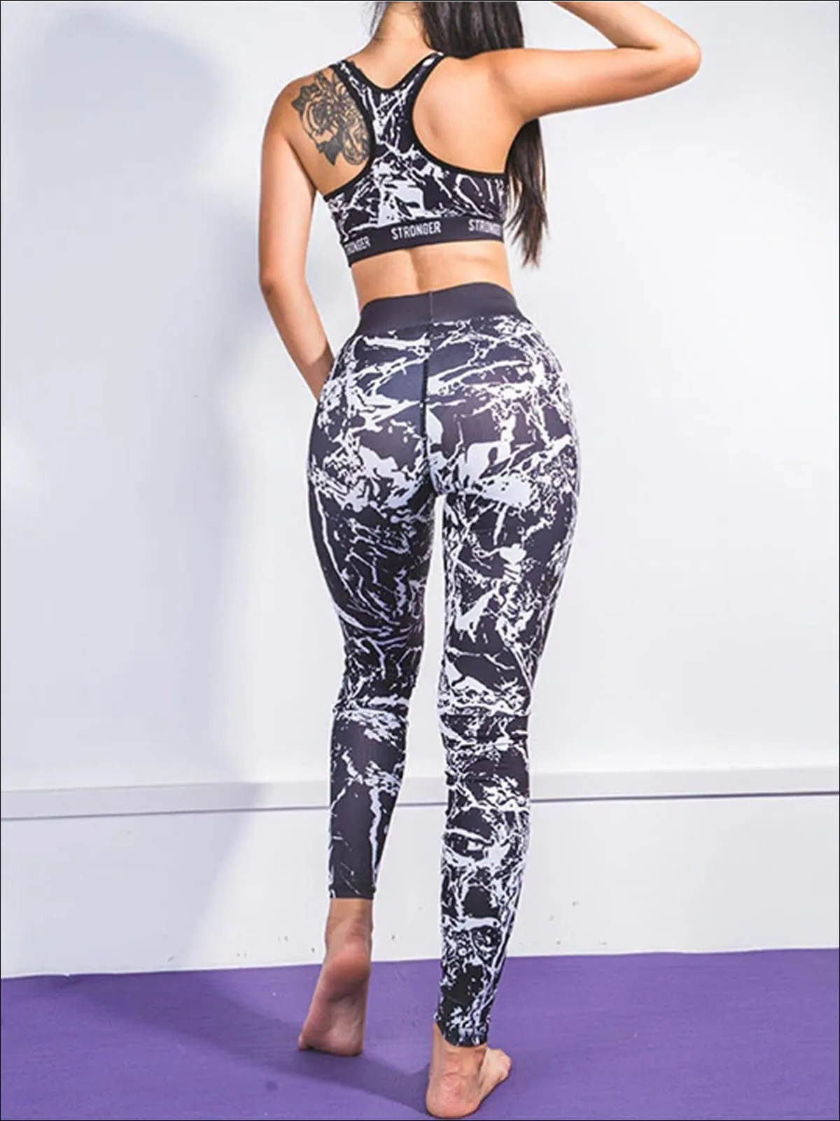 Women's Marble Print Banded Sports Bra And Matching Legging Set